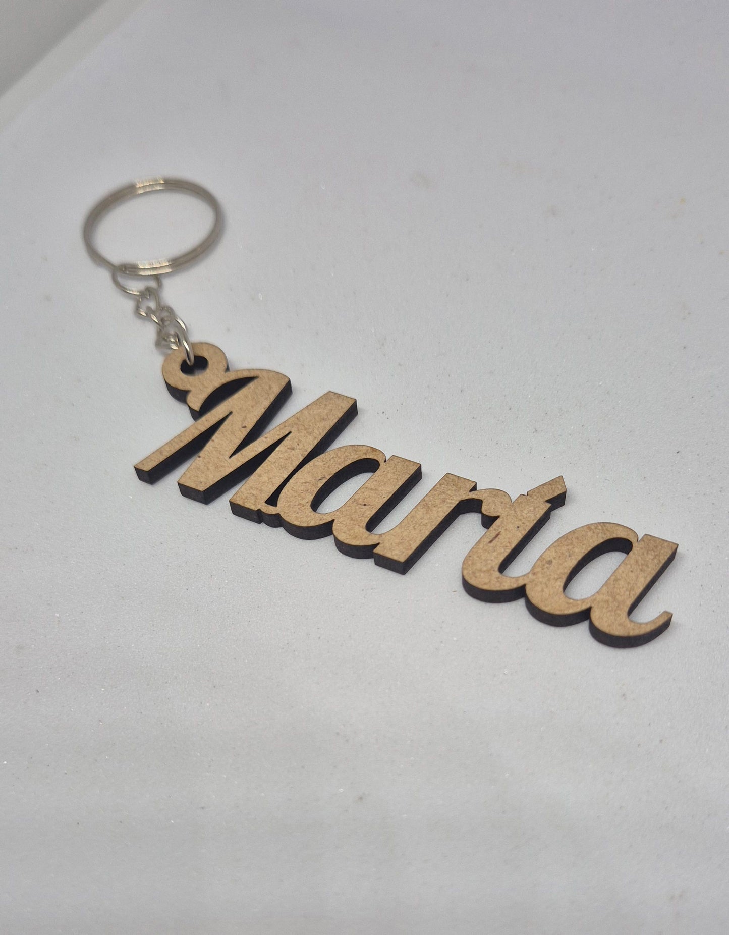 Llavero nombre madera